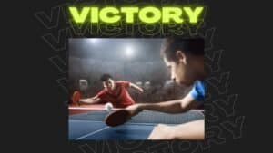 Tischtennisspieler unter Victory Schriftzug