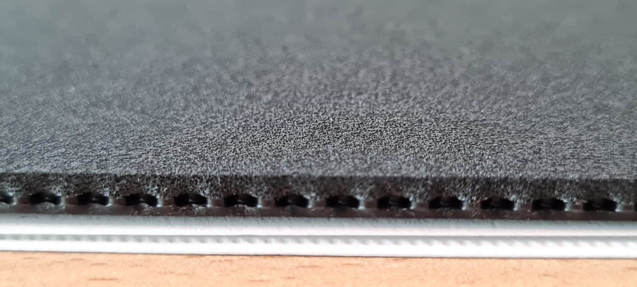 XIOM Belag Vega X, zwart, 2,3 mm XIOM Belag Vega X, zwart, 2,3 mm